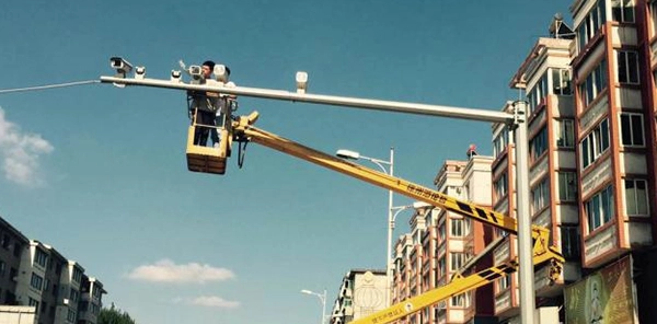How Handler Vehicle's MEWPs Benifits Urban Infrastructure Maintenance